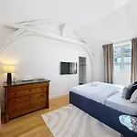 So Guest- Pepite De Charme Proche Cathedrale, Climatisation Parking Apartment *