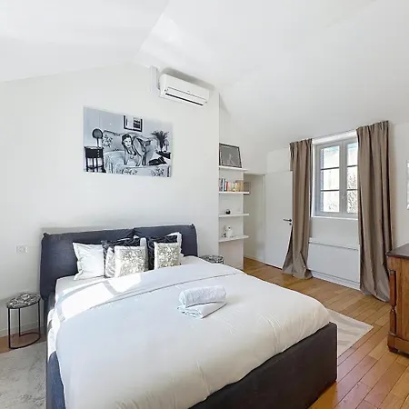 So Guest- Pepite De Charme Proche Cathedrale, Climatisation Parking Apartamento Reims