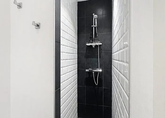 Apartman So Guest- Pepite De Charme Proche Cathedrale, Climatisation Parking