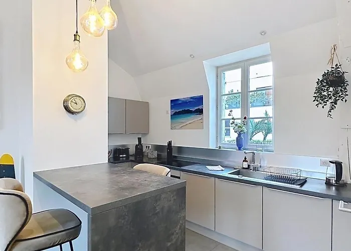 شقة So Guest- Pepite De Charme Proche Cathedrale, Climatisation Parking